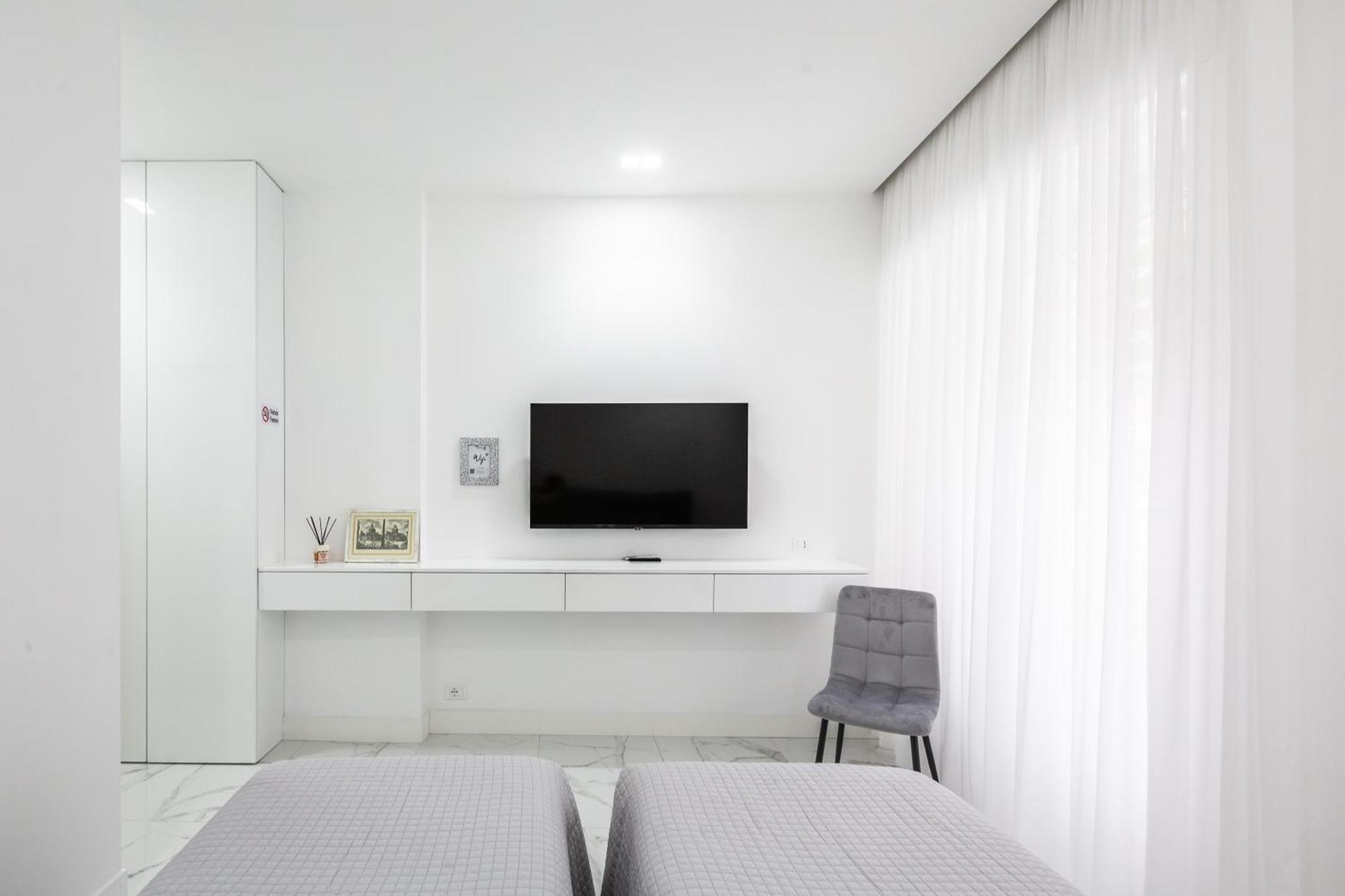 Alissa Suite Рим Екстер'єр фото