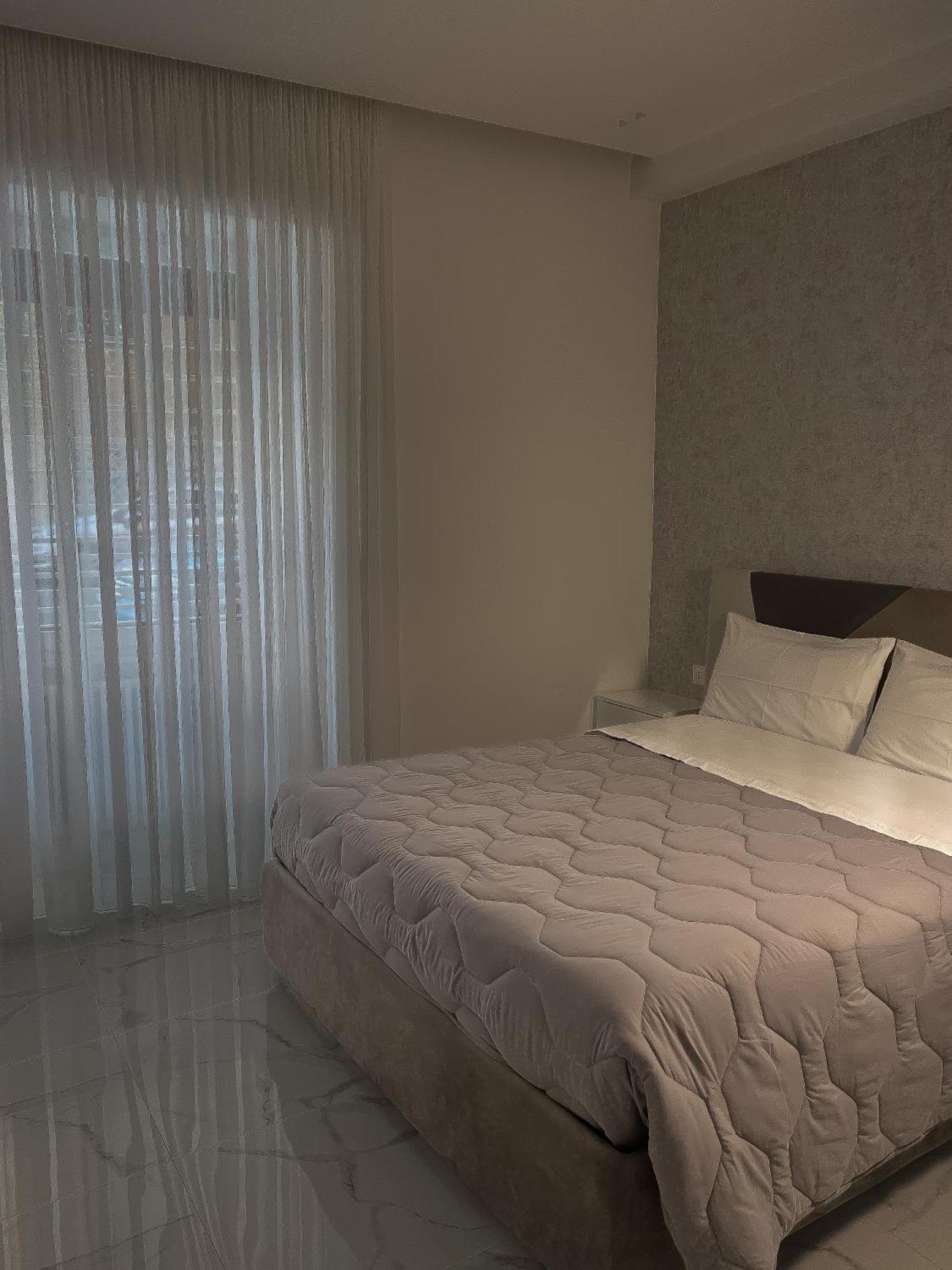 Alissa Suite Рим Екстер'єр фото